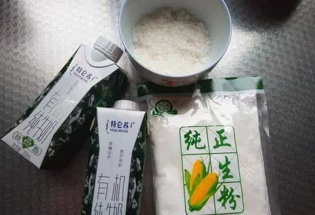 两盒牛奶加一袋淀粉,轻松在家做脆皮炸鲜奶,香酥鲜嫩一吃就上瘾  第4张